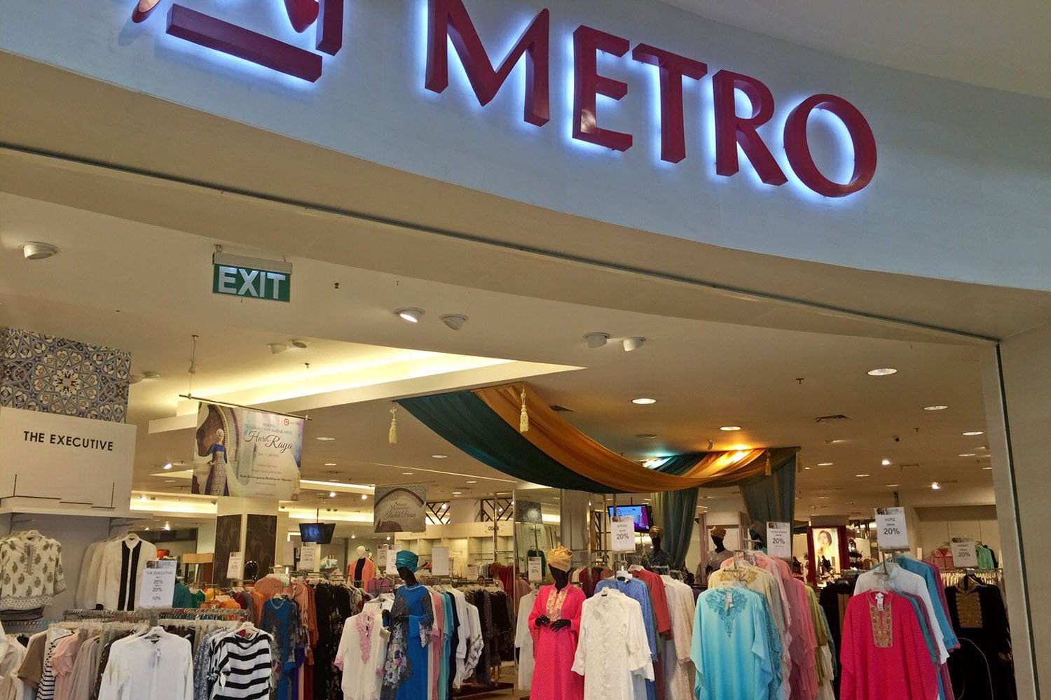 Singapore’s Metro Department Store to Accept USDT, USDC, and Other Stablecoins for Payments