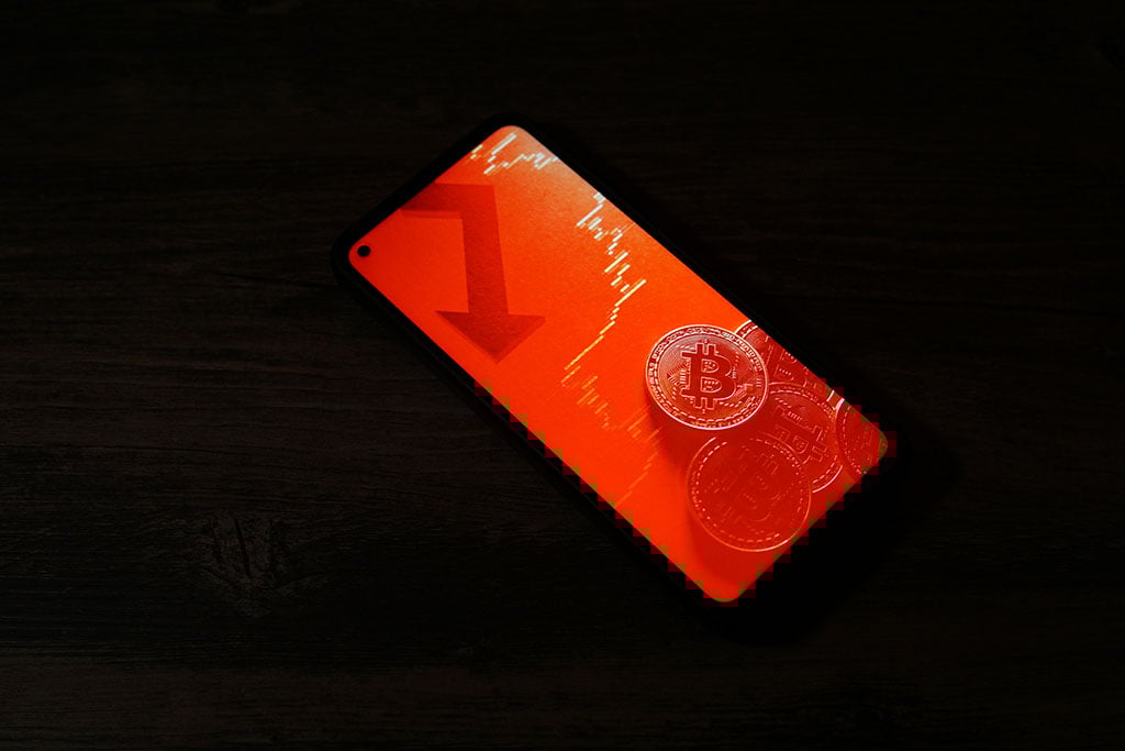 Arthur Hayes Warns of Bitcoin Price Decline, $70K Retest Ahead?