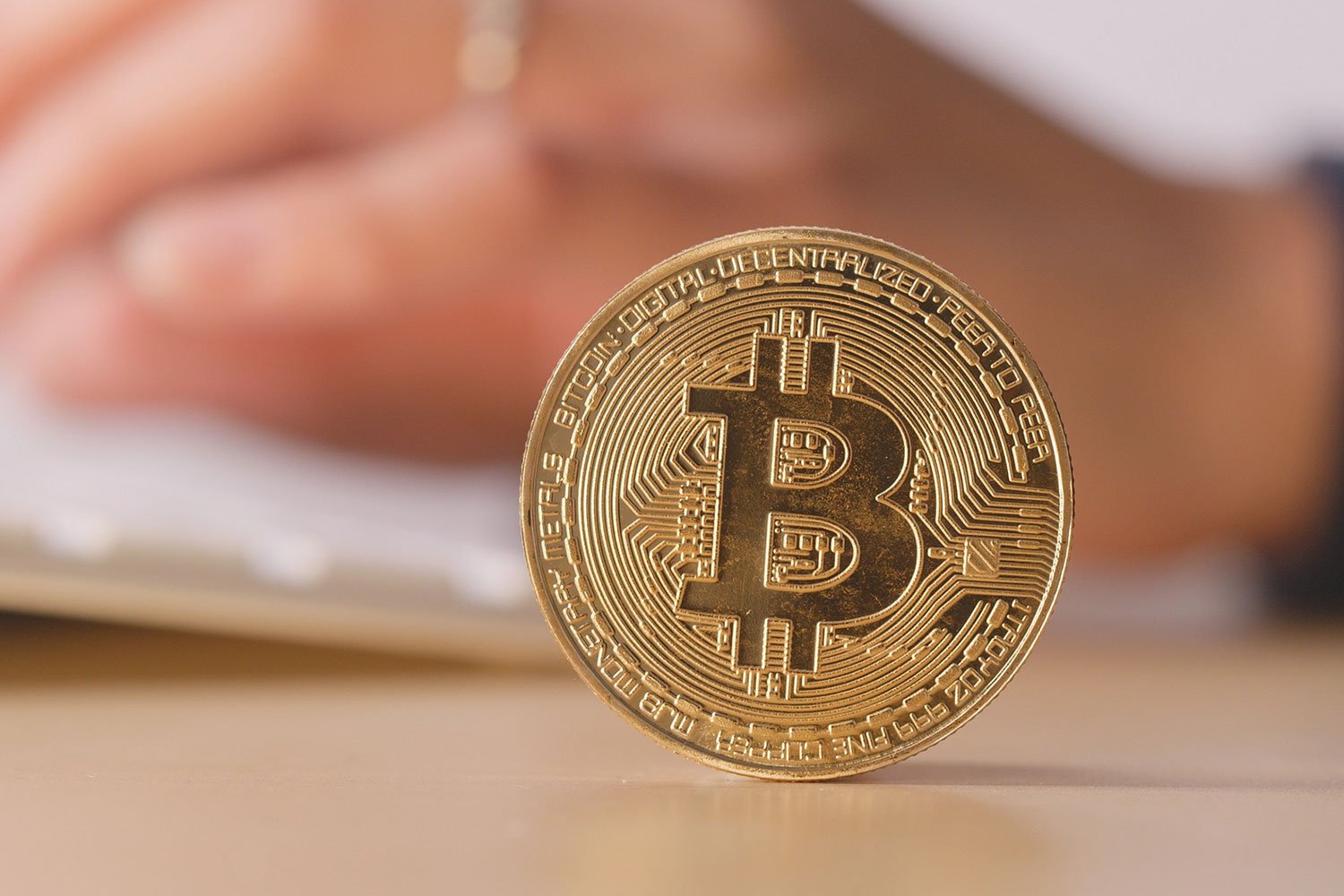 Bitcoin Jackpot: $5 BTC Strikes $5M in 15 Years - Pure Luck or Genius Vision?