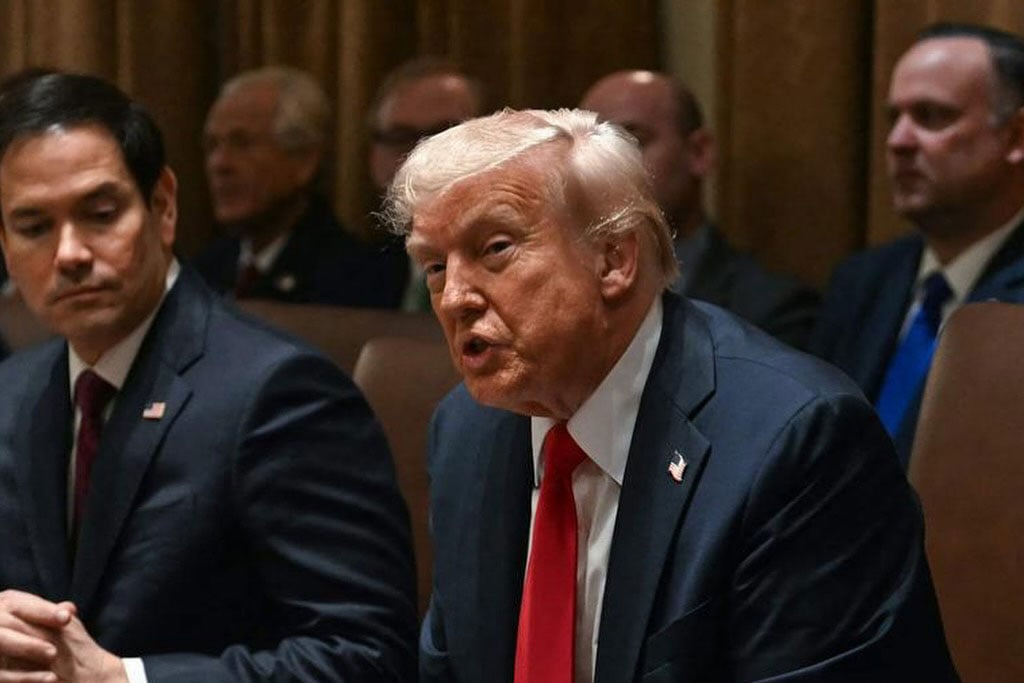 Top Altcoins Crash 10% amid Trump Tariff Wars, Is Quick Recovery Possible?