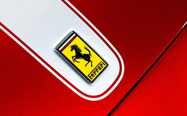 Ferrari lancia il suo token: l’auto di lusso entra nel mondo blockchain