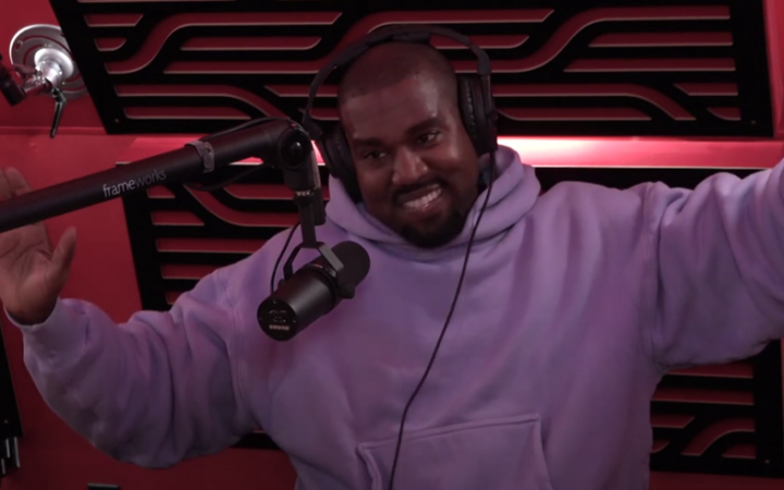 Kanye West YZE meme coin explodeert naar $3 miljard tijdens Trump crypto boom