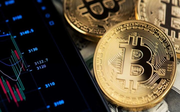 IREN overtreft MARA in juli‑bitcoinproductie en ziet aandelen met 11,4 % stijgen
