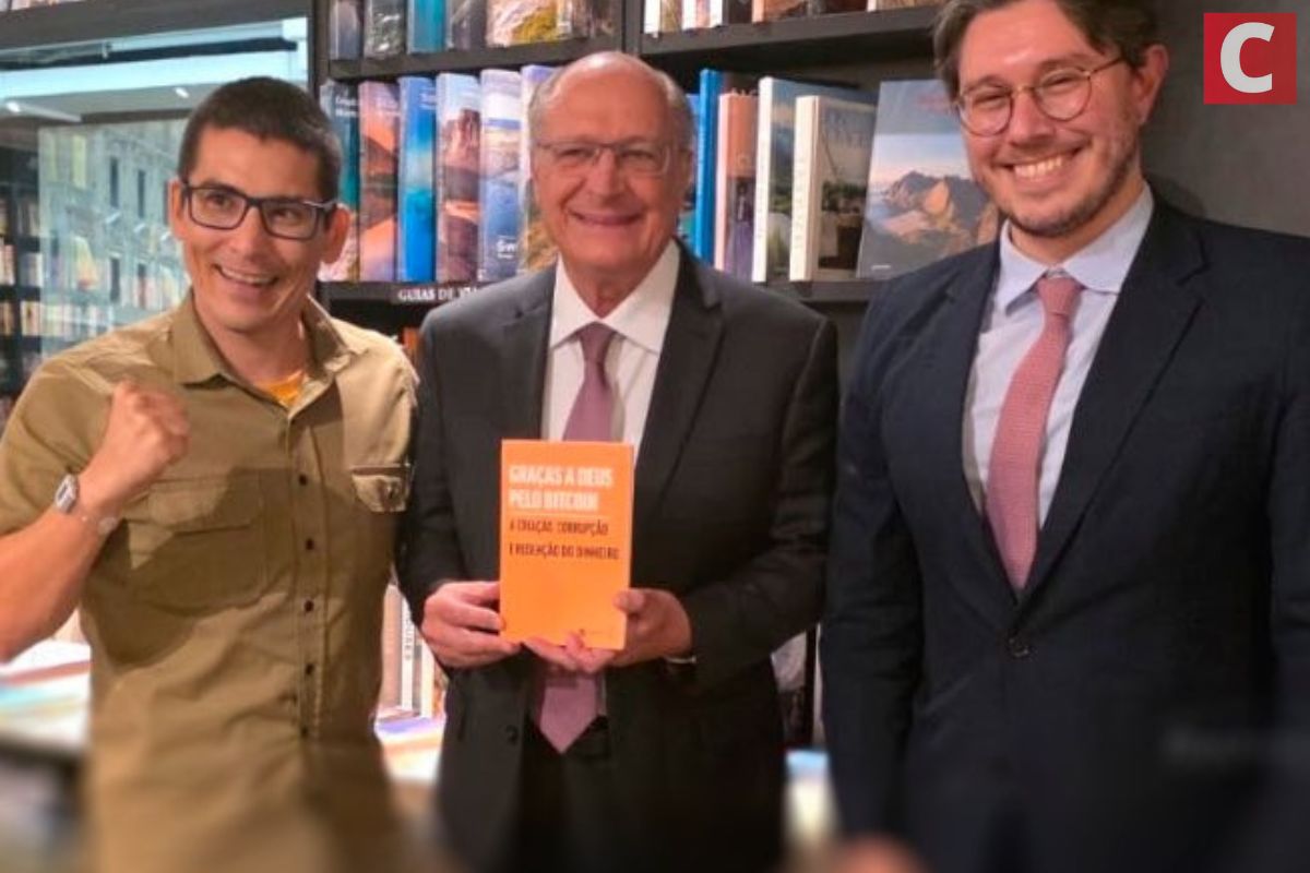 Trezoito se encontra com Alckmin durante lançamento de livro- Coinspeaker -  Notícias de criptomoedas em português
