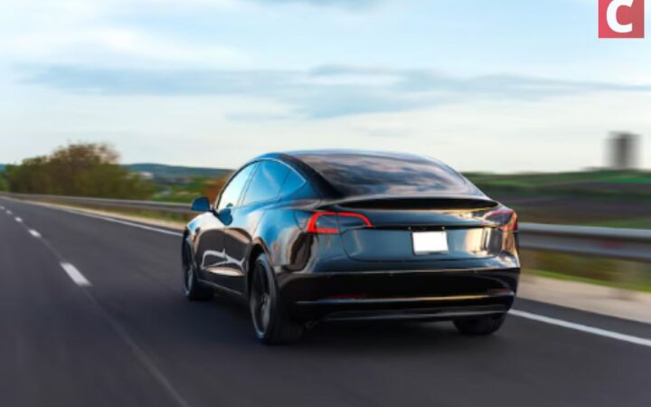 Tesla reporta lucro de US$ 80 milhões com Bitcoin no Q3