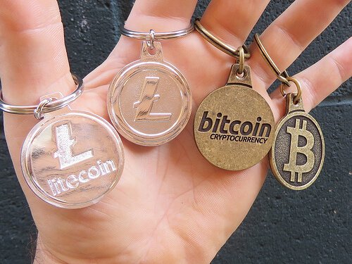 Bitcoin Runner-Up Litecoin Emerges as Low-Price Challenger