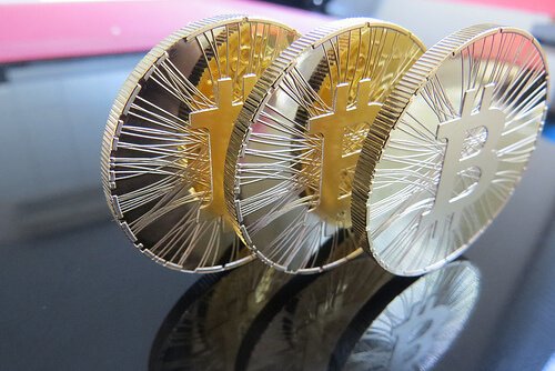 Major Chinese Bitcoin Exchanges Prepare to Move Operations Overseas
