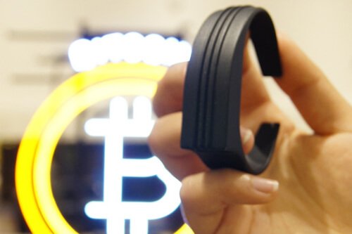 Sorry QR, Code: MEVU Creates Wearable Bitcoin Wallet That Pays Using Gestures