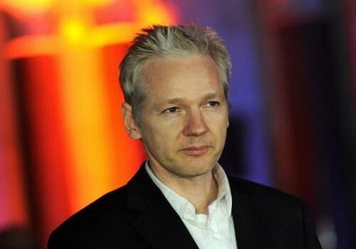 Julian Assange Tells Google’s Eric Schmidt to Embrace Bitcoin