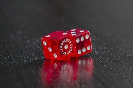 Why Online Gambling Websites Should Consider Bitcoin Integration?