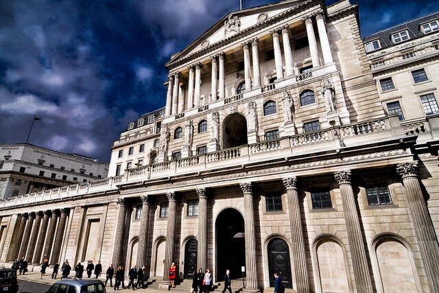 Bank of England Says Central Banks Consider Using Blockchain Technology
