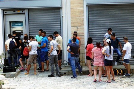With Greece Defaults, Europeans Seek Safety in Bitcoin and Gold