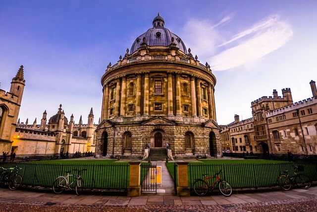 Oxford Dictionaries Adds Definition of ‘Blockchain,’ Following the Inclusion of ‘Cryptocurrency’ Term Last Year