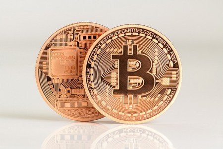 Four Bidders Won 44,000 Bitcoins in Final Silk Road Auction