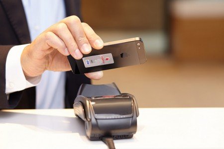 Plutus Will Launch Bitcoin-Fiat PoS App Enabled by Ethereum & NFC