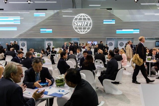 SWIFT to Explore Blockchain as Part of Cross-Border Payments Initiative