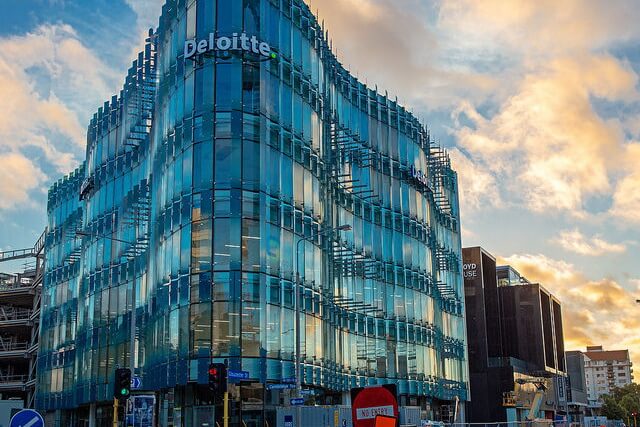 Blockchain Payment Systems Will Reach Scale of ACH Network in 2025, Says Deloitte