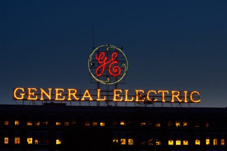 General Electric and Cisco Dominate Industrial IoT Market