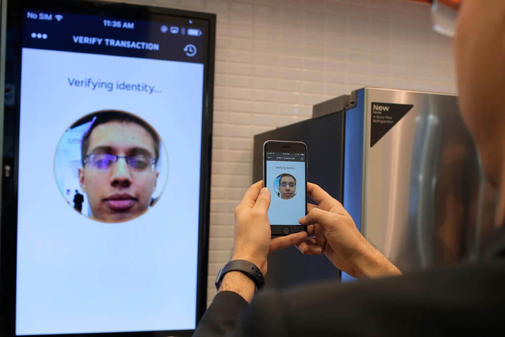 Mastercard’s Biometric Authentication App ‘Selfie Pay’ Comes to Europe [Infographic]