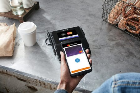Payment Trends to Watch in 2017: The Promise of Mobile Payments 2.0