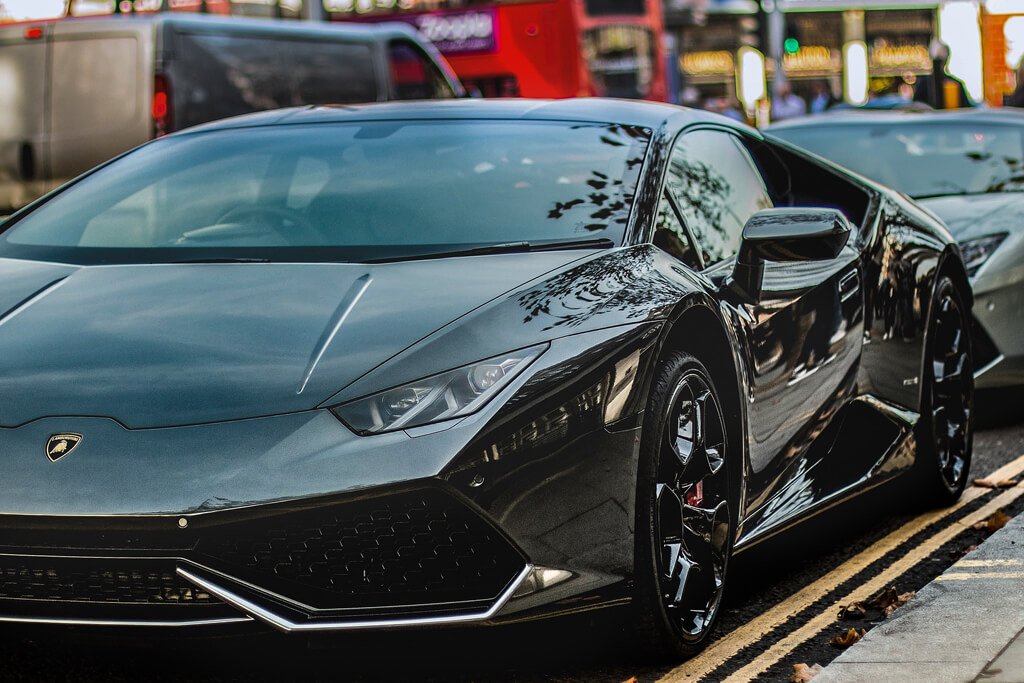 Cryptocurrency Millionaire Purchased a Lamborghini for Just $115 With Bitcoin