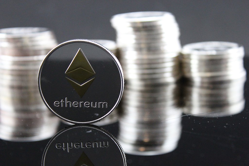 Ethereum Price Falls to the Lowest Point in a Year Due to a Decline in ICO Activity
