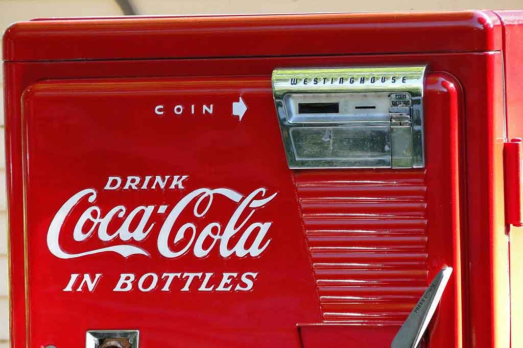 Lightning Network in Use: Mocked-up Vending Machine Starts Accepting Bitcoins Through LN