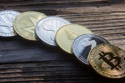 Bitcoin and Other Cryptos Enter Massive Correction, $16 Billion Market Cap Erased