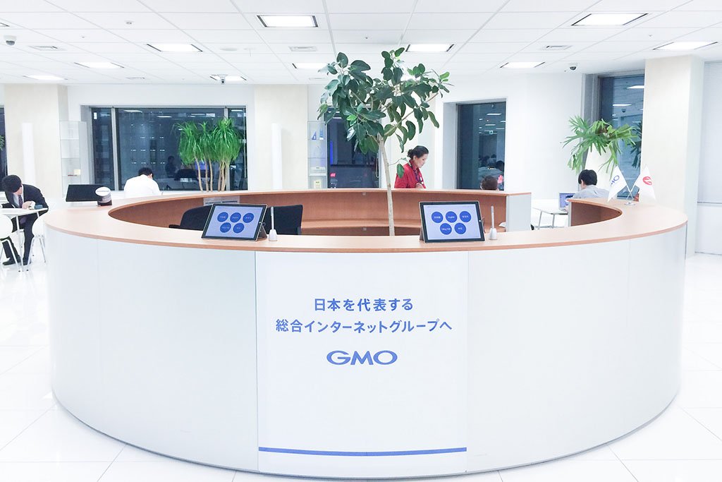 Japanese IT Giant GMO Joines Stablecoin Rush Launching a Yen-pegged Cryptocurrency in 2019