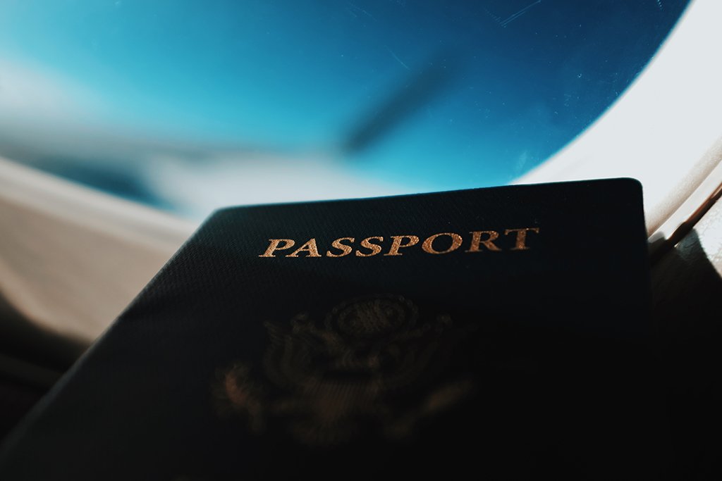 Venezuela Makes Its Mandatory to Pay for Passport Using the Petro Cryptocurrency