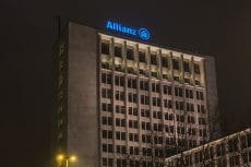 Chief of Allianz Global Investors Asks Regulators to Introduce Crypto Ban