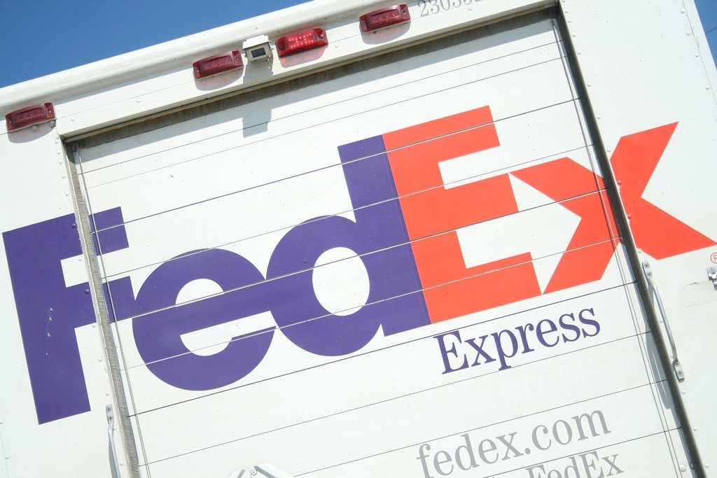 FedEx Set to Take On Amazon Ahead of Online Giant’s Q4 Earnings Report