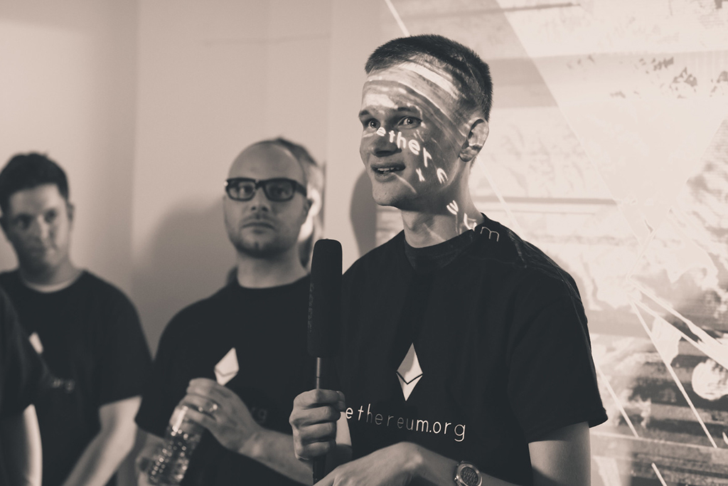 Ripple Tries to Lure Vitalik Buterin While XRP Community Start Doubting Their Position