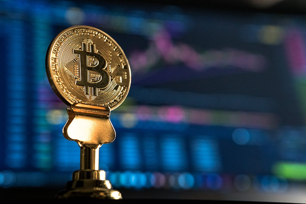 Bitcoin Price Analysis: BTC/USD Price Reversed at $9,007, Heading Towards $8,233 Level