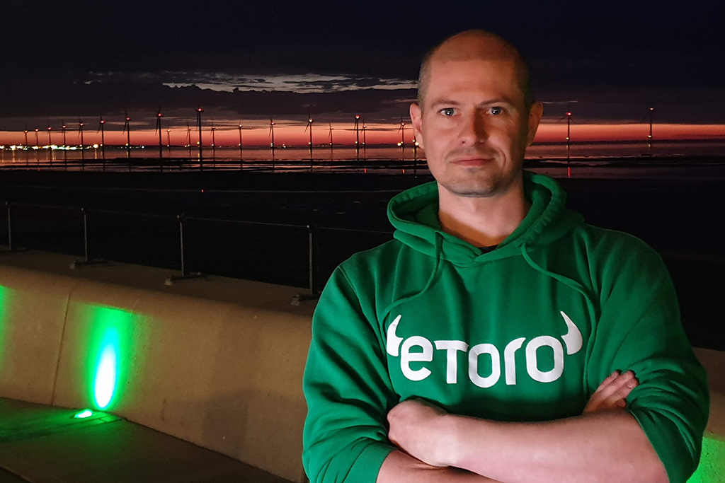 Top eToro Investor: Blockchain Is the Foundation for the Fourth Industrial Revolution