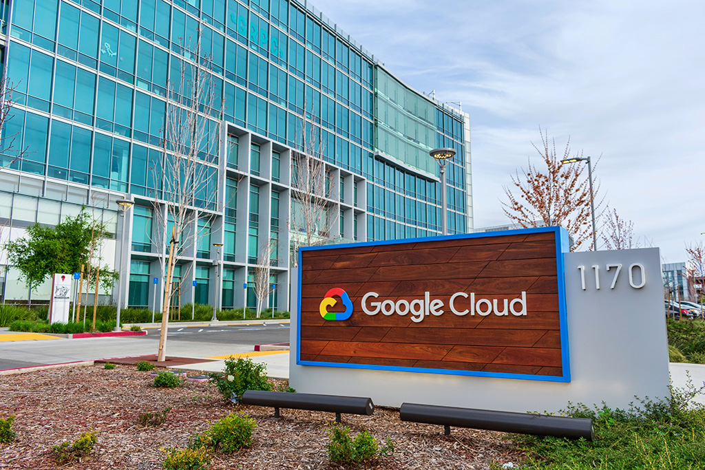 Google Cloud, Ethereum and Chainlink Join Hands For Building Hybrid Blockchain-Cloud Applications