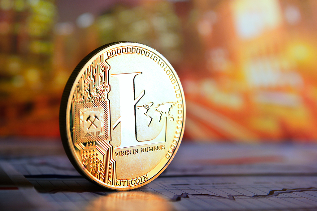 Bitcoin Finally Passes $10K Barrier, Litecoin Still Leading the Altcoin Rally