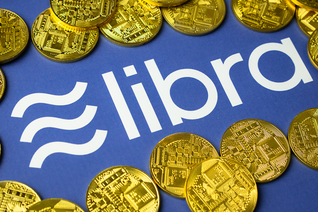 Facebook’s Libra Will See Easy Adoption Regardless of Backlash, Says Binance CEO