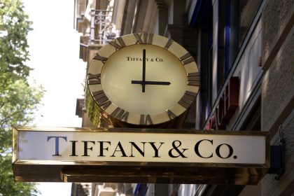 LVMH Is to Acquire Tiffany for $16.5 Billion