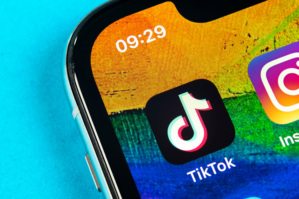 TikTok Tops Instagram, Facebook as App Wars Rage On