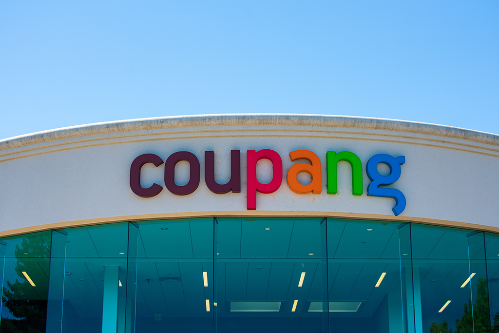 Korean SoftBank-Backed E-Commerce Giant Coupang Is Launching IPO in 2021