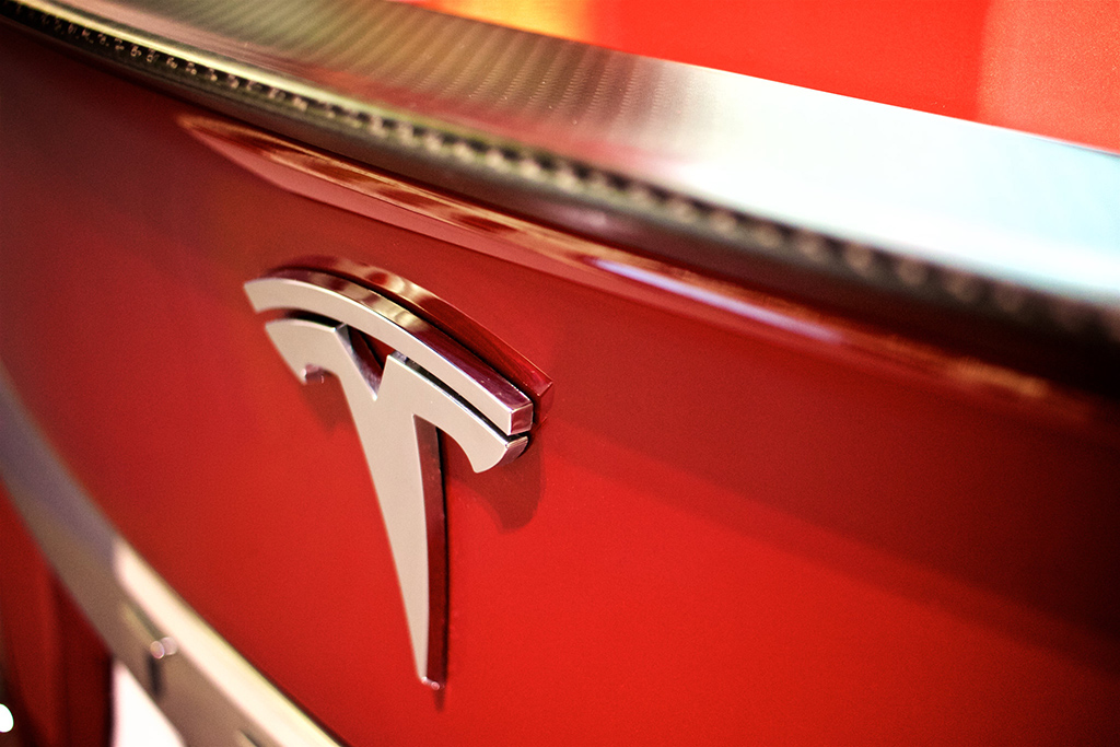 Tesla Outgrows Ford’s Record, Going to the Top