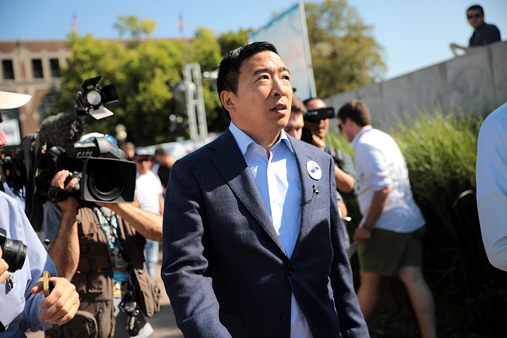 Crypto Advocate Andrew Yang Withdraws from Presidential Election 2020