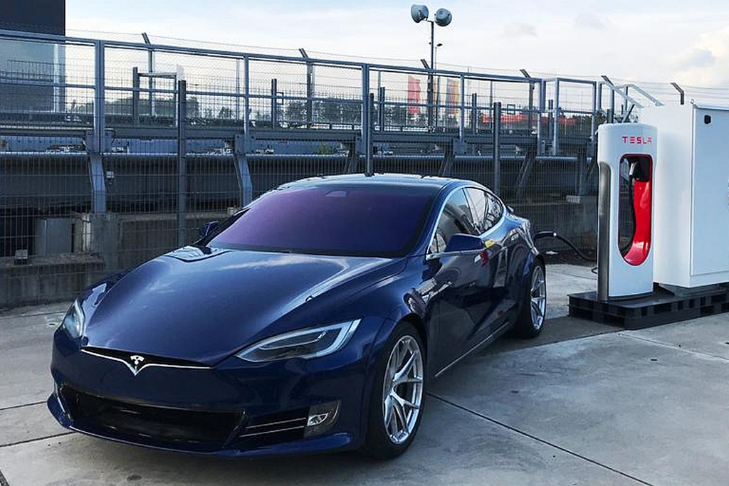 Tesla Stock Price Is Growing Again, Company Announces $2 Billion in Common Stock Offering