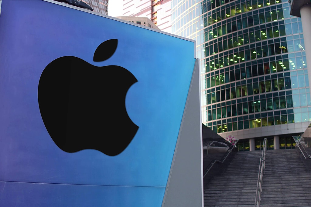 AAPL and MSFT Stocks Dive on Coronavirus Outbreak, Apple Team Asked to Work Remotely