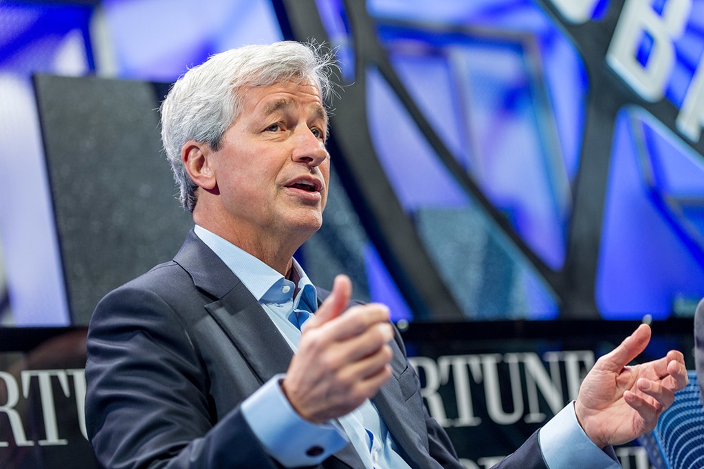 JPMorgan (JPM) Stock Down 4.91%, CEO Jamie Dimon Recovering after Emergency Heart Surgery