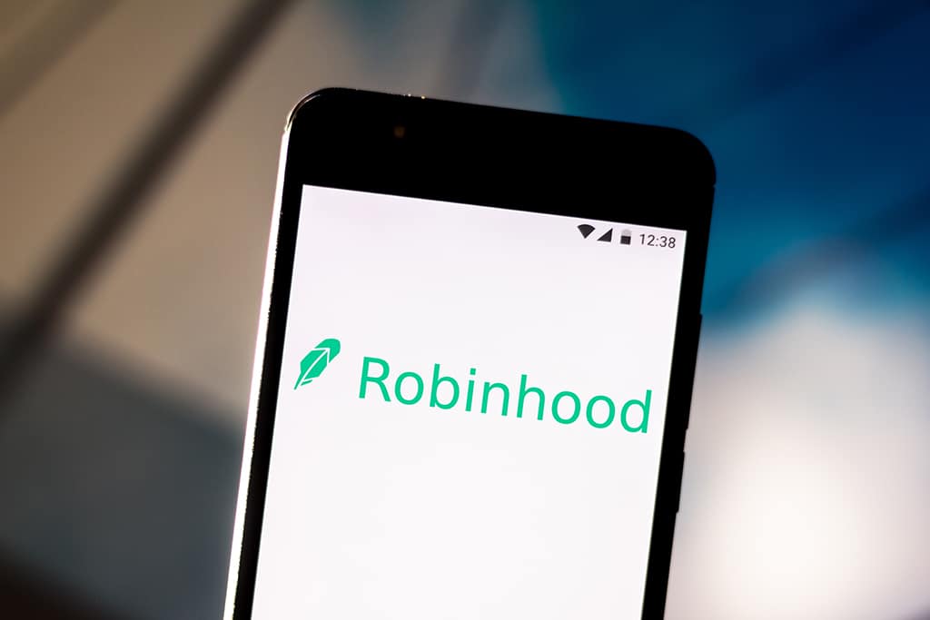 Robinhood Was Offline for Entire Trading Day, Dow Jones Made Its Biggest Point Gain Ever