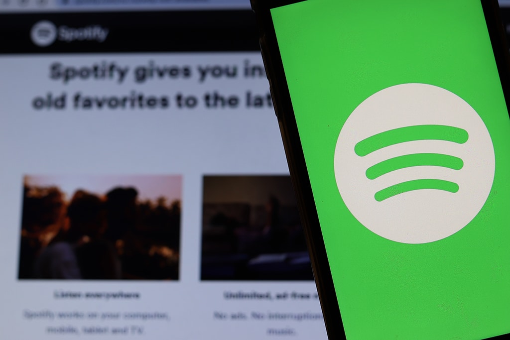 SPOT Stock Down 3.5% as Spotify Launches a Set of Editorially Curated Podcast Playlists