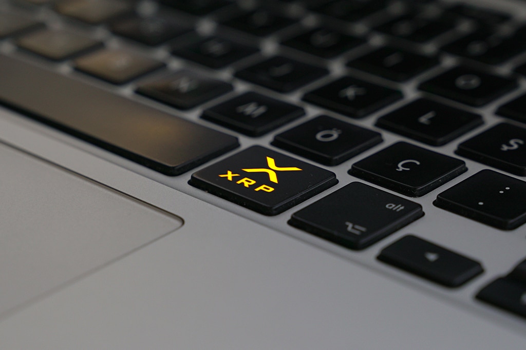 XRP Price Hits $0.20 as Over 200M Coins Transferred Anonymously