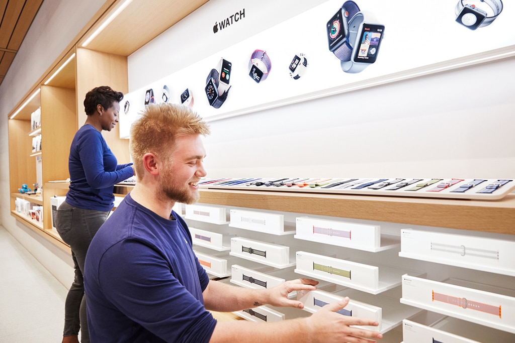 AAPL Stock Up Nearly 1% Now as Apple Will Reopen 100 Stores in U.S. This Week